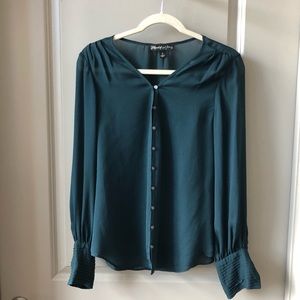 Like New Elizabeth and James sheer silk top